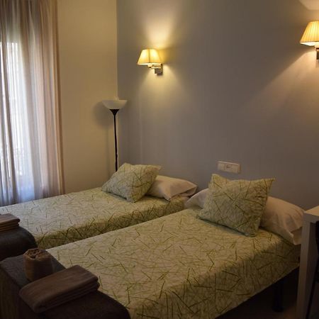 Hostal Rofer Μαδρίτη Εξωτερικό φωτογραφία