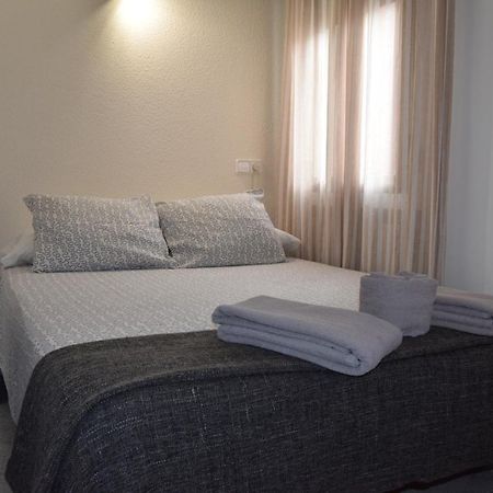Hostal Rofer Μαδρίτη Εξωτερικό φωτογραφία