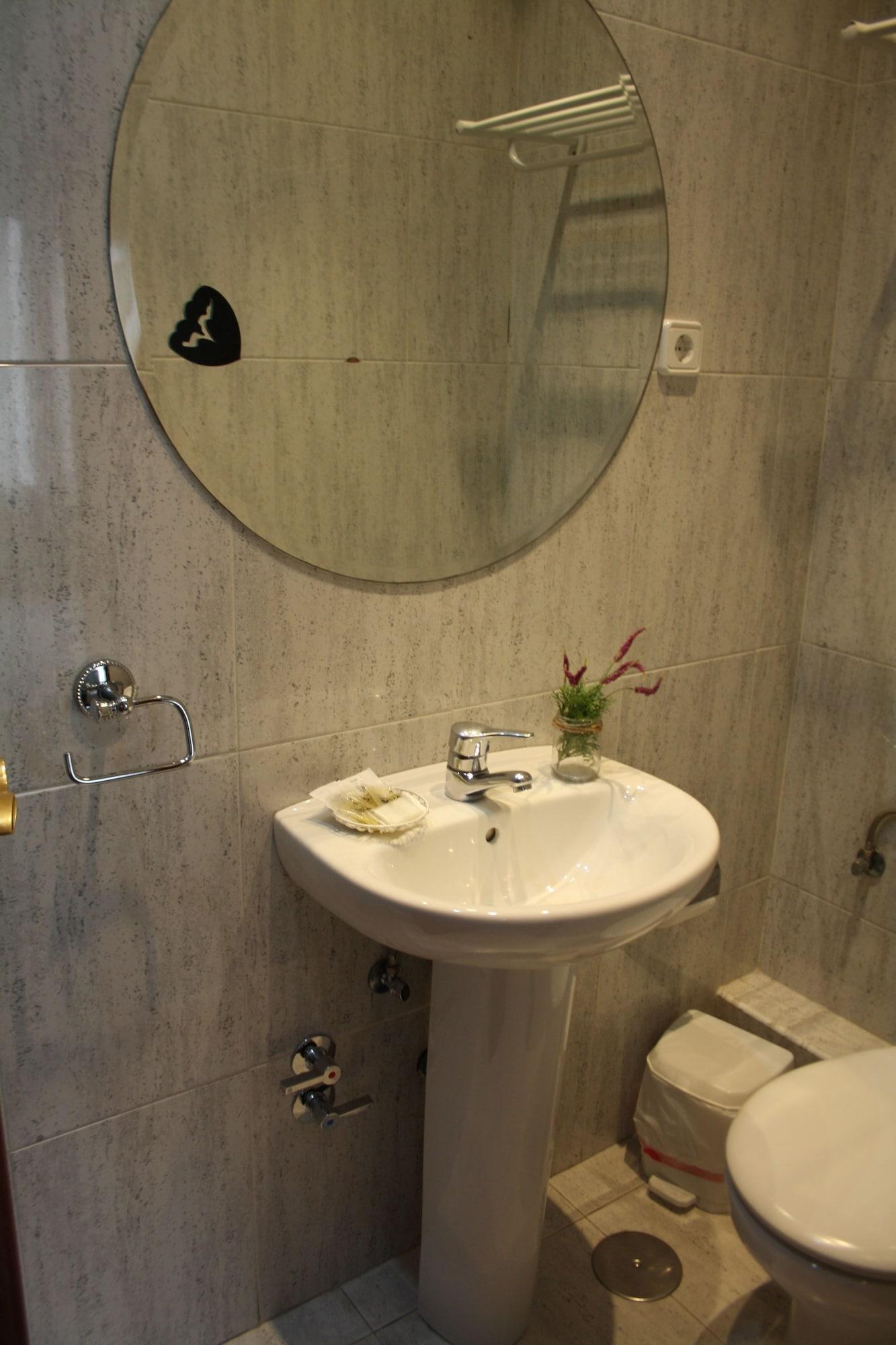 Hostal Rofer Μαδρίτη Εξωτερικό φωτογραφία