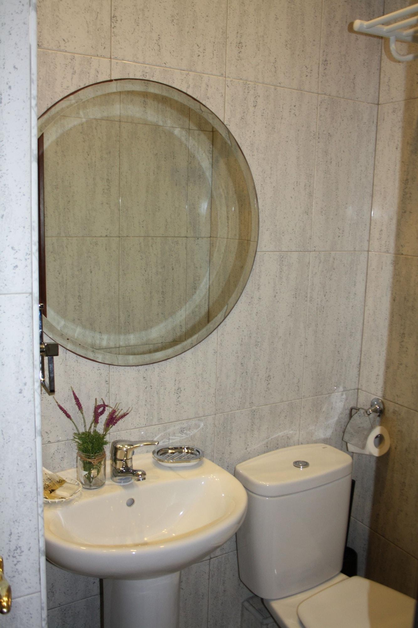 Hostal Rofer Μαδρίτη Εξωτερικό φωτογραφία