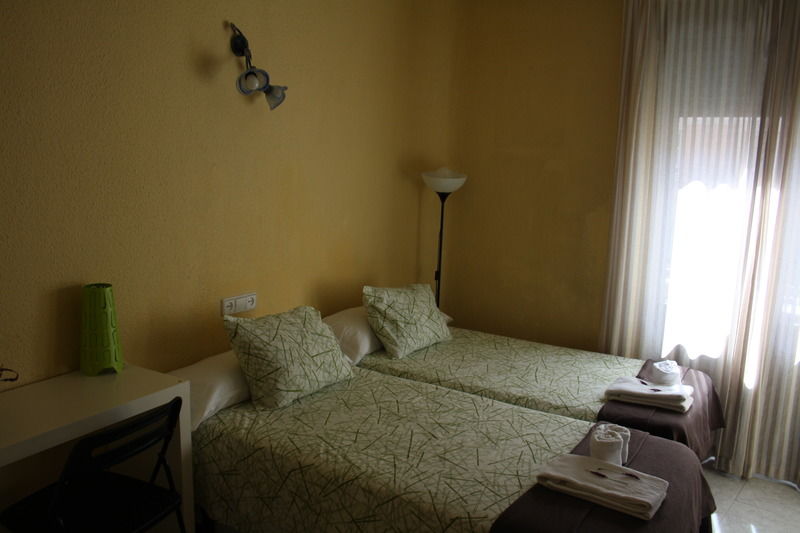 Hostal Rofer Μαδρίτη Εξωτερικό φωτογραφία