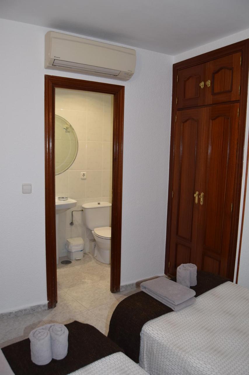 Hostal Rofer Μαδρίτη Εξωτερικό φωτογραφία