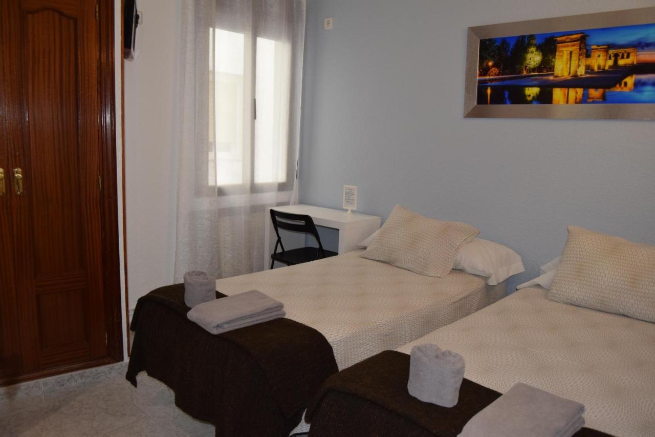 Hostal Rofer Μαδρίτη Εξωτερικό φωτογραφία