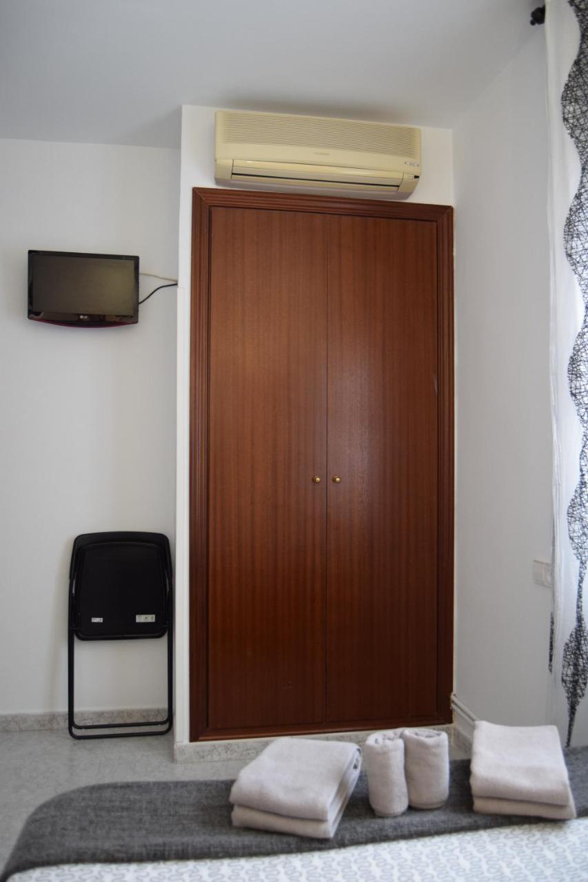 Hostal Rofer Μαδρίτη Εξωτερικό φωτογραφία
