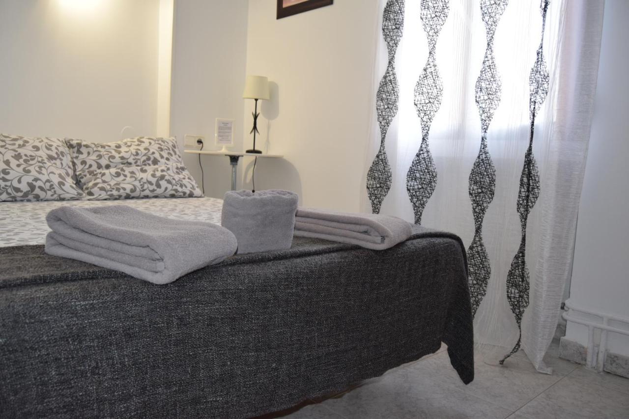 Hostal Rofer Μαδρίτη Εξωτερικό φωτογραφία