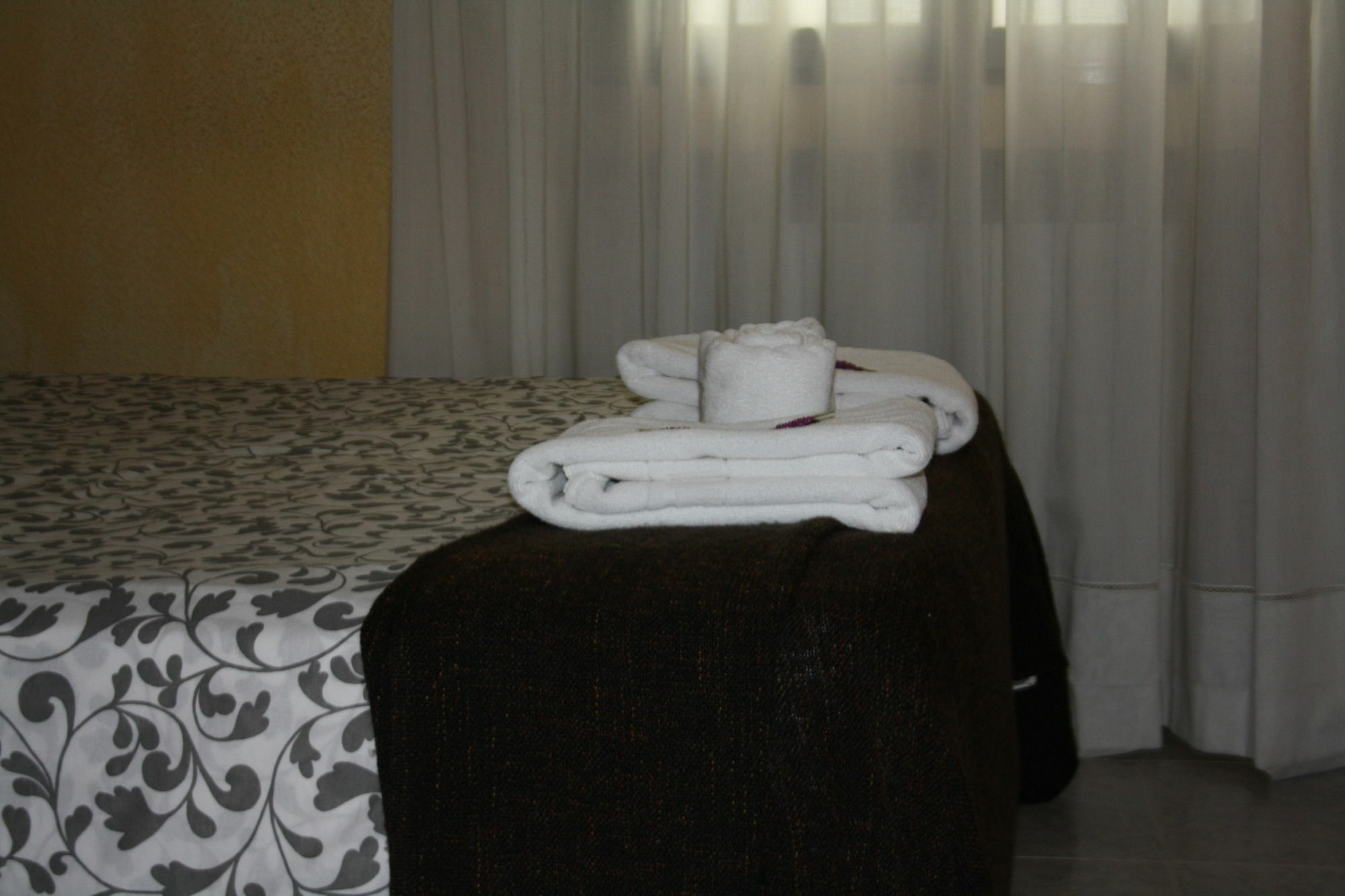Hostal Rofer Μαδρίτη Εξωτερικό φωτογραφία