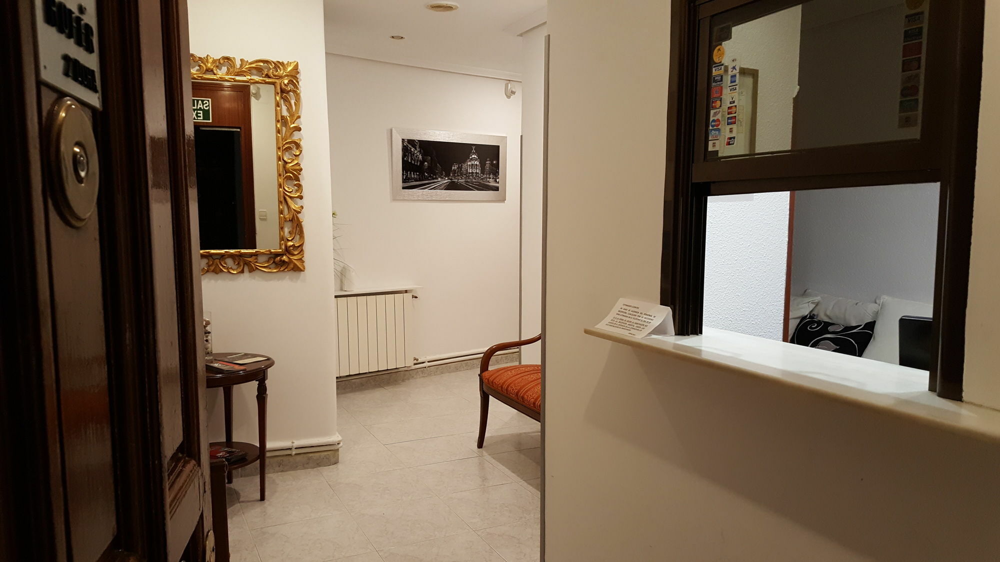 Hostal Rofer Μαδρίτη Εξωτερικό φωτογραφία