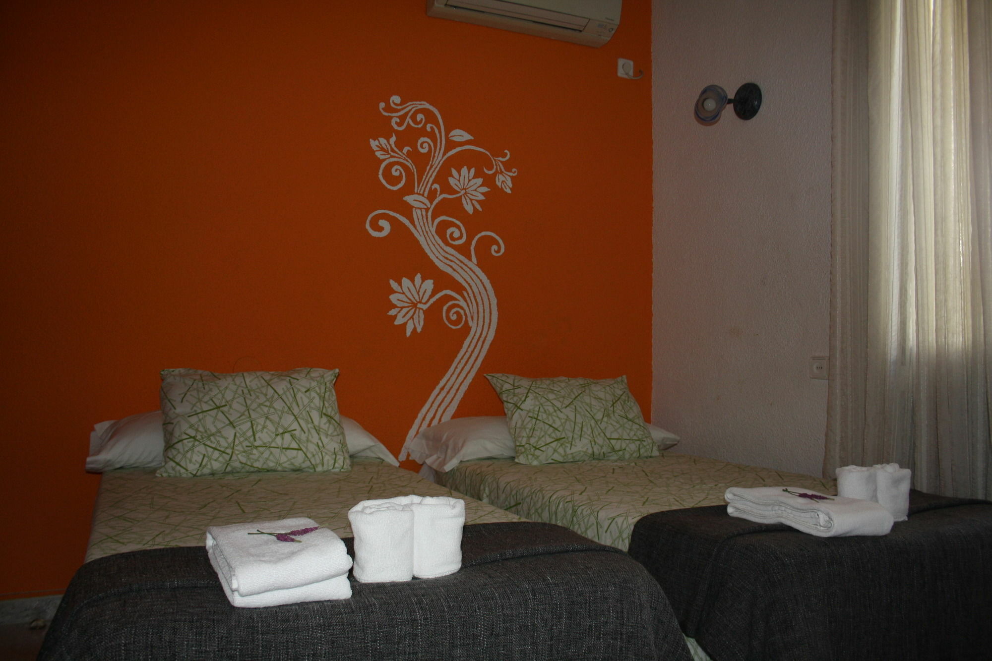 Hostal Rofer Μαδρίτη Εξωτερικό φωτογραφία